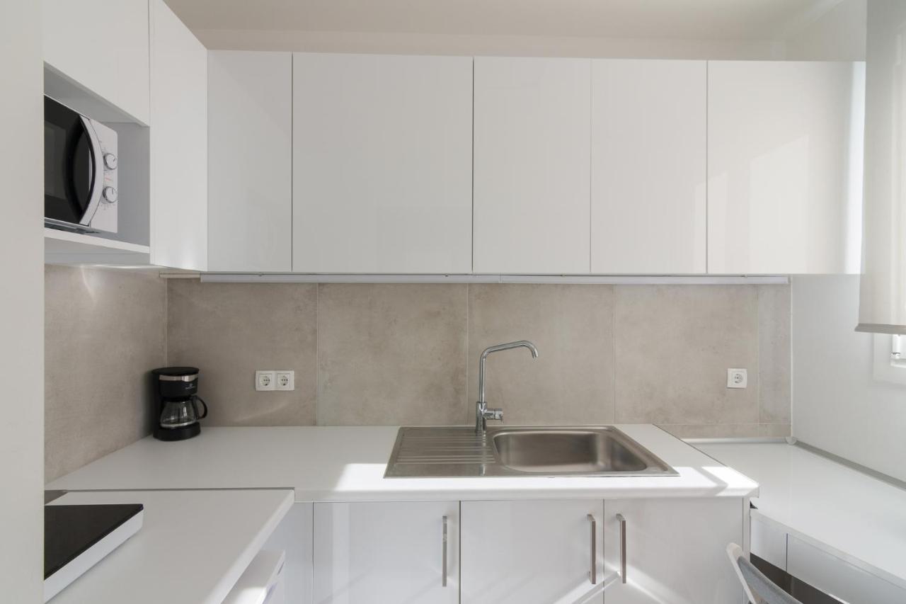 Central & Cozy 1 Bedroom Apartment Athén Kültér fotó